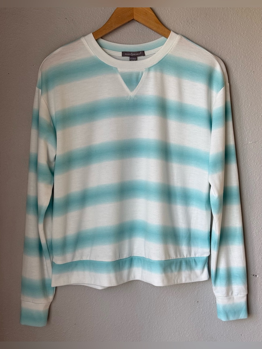 Peace & Pearls Light Blue & White Striped Long Sleeve Top Womens Size Small